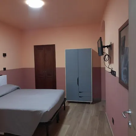 Jolanda 2* דיאנו מרינה