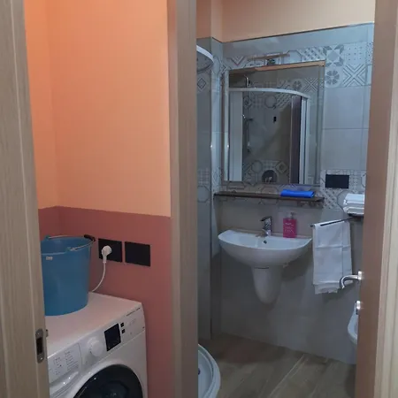 Jolanda 2* דיאנו מרינה