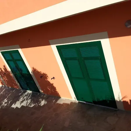 Ξενοδοχείο Jolanda