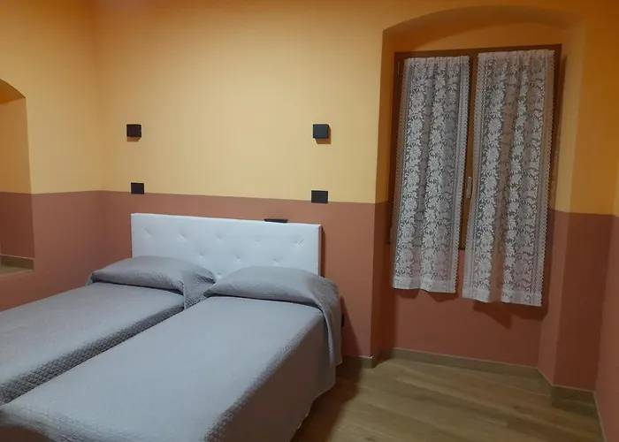 酒店 Jolanda 迪亚诺马里纳