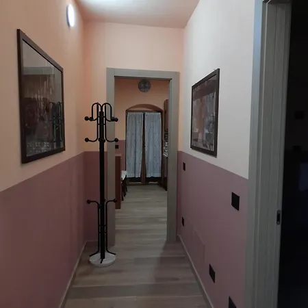 Jolanda Otel