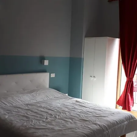 Jolanda Otel 2*