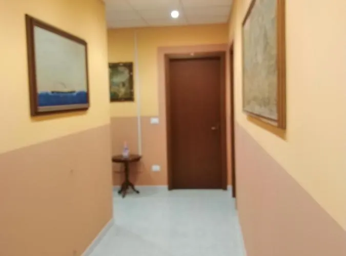 Jolanda Hotell Diano Marina